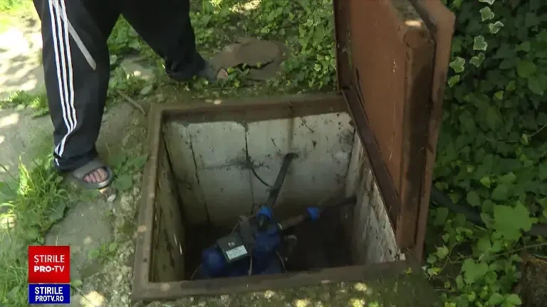 Programul „Prima Conectare”. Ce trebuie să știe oamenii care vor să se racordeze la canalizare. Pot primi 1.900 de euro