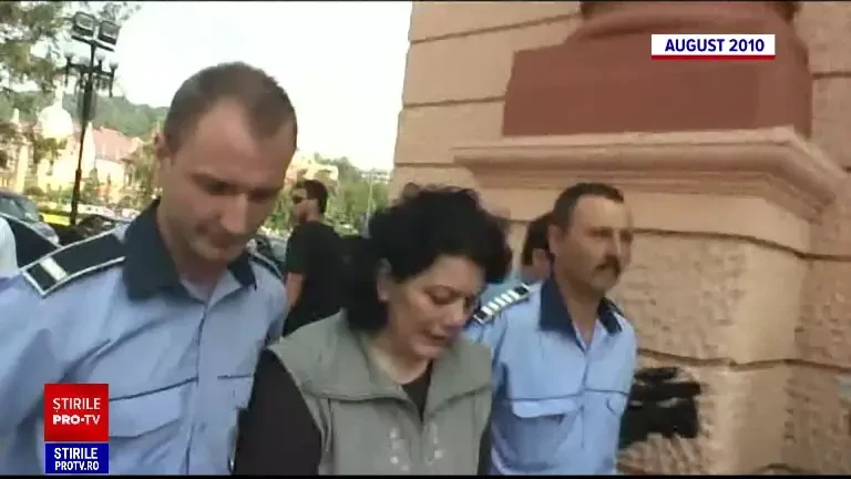 Directoarea de bancă din Brașov care a furat 8 milioane de euro din banii clienților a scăpat de orice acuzație