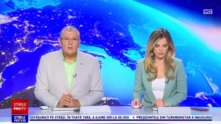 Buzău: Zeci de hectare cultivate cu grău și cu orz, mistuite de un incendiu. Fumul, vizibil de la 20 de kilometri depărtare