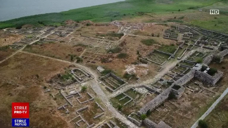 Situație stânjenitoare pe litoralul românesc. Multe dintre obiectivele turistice sunt închise, în plin sezon estival