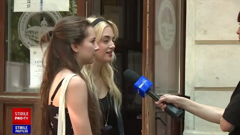 Rezultate Bacalaureat 2023. Ce spun elevii care au obținut media generală 10. Unii dintre ei au învățat și opt ore pe zi