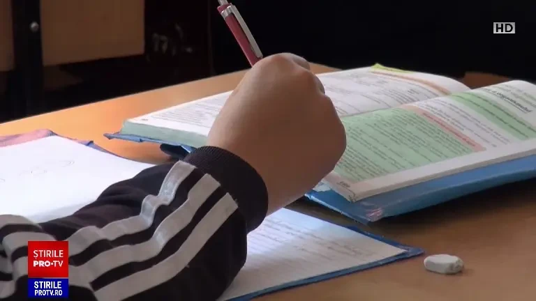 „Fiind și războiul și pandemia, asta ne-a fost greu să învățăm”. Ce spun elevii care nu au reușit să promoveze Bacul