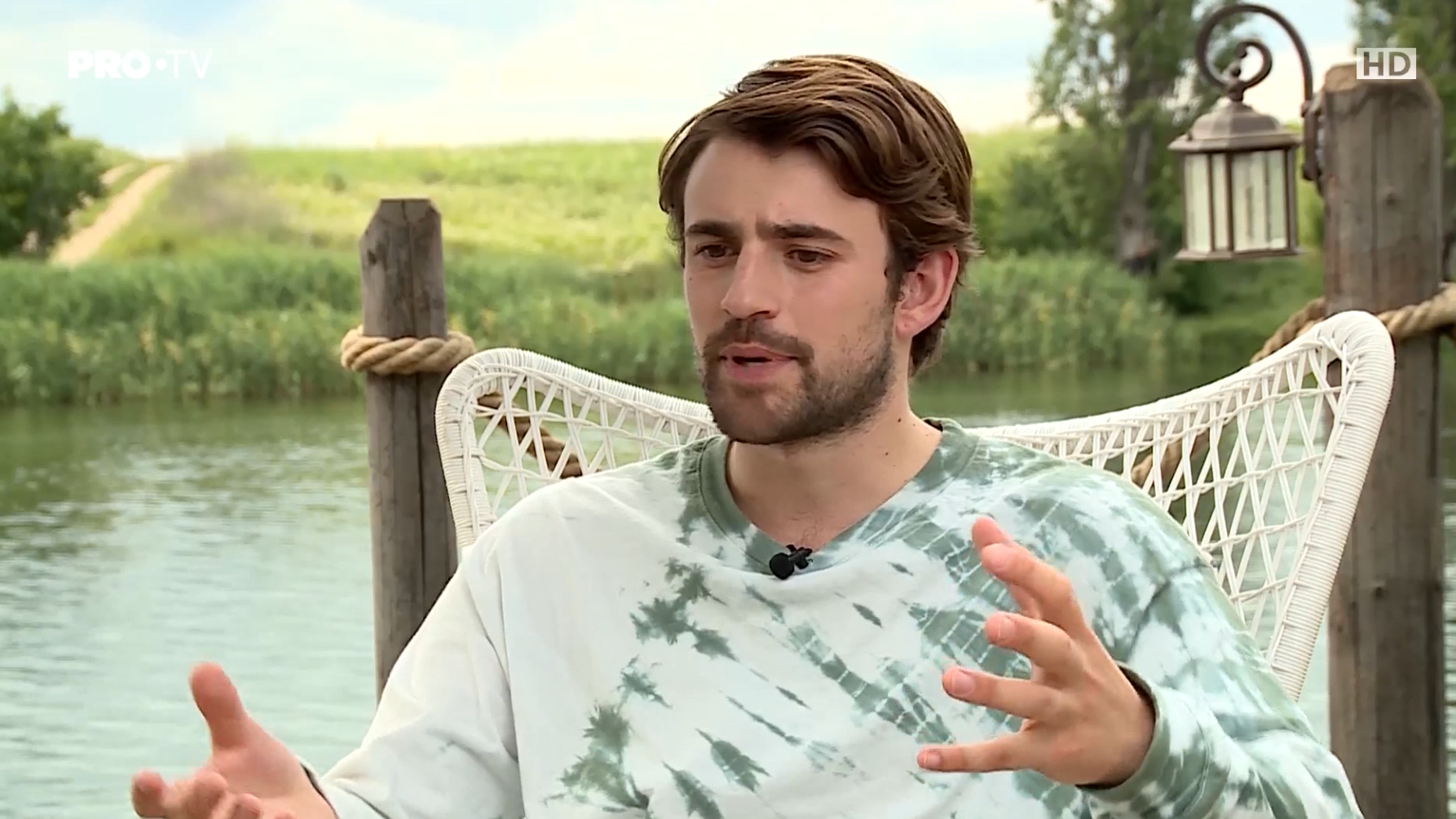 Charlie Rowe: “Românii vor fi mișcați de povestea lui Sergiu Celibidache”. Ce i-a plăcut cel mai mult în România