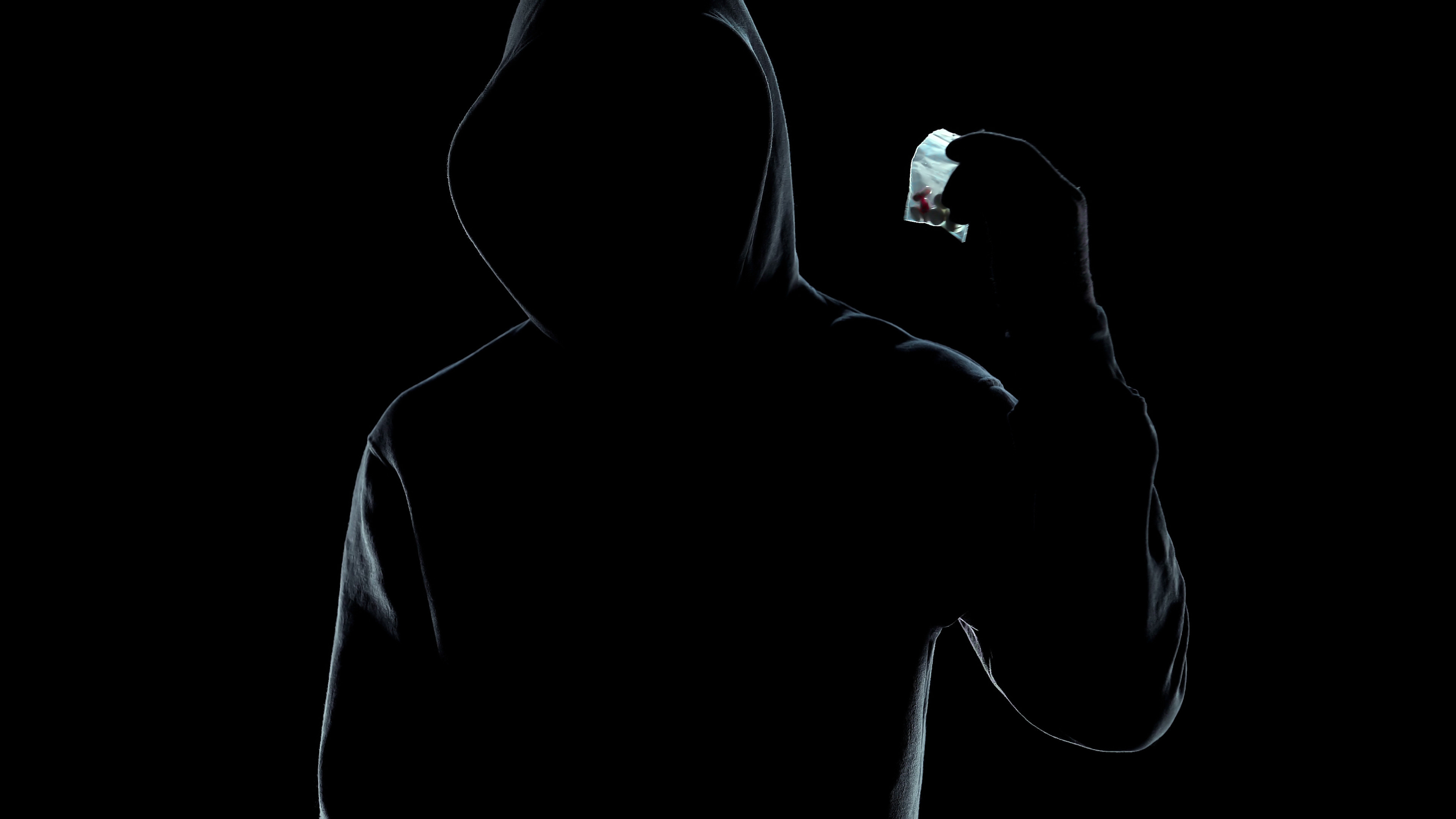 Pablo Escobar al Marii Britanii, săltat de poliție. Baronul drogurilor a fost arestat în locuința iubitei sale din închisoare