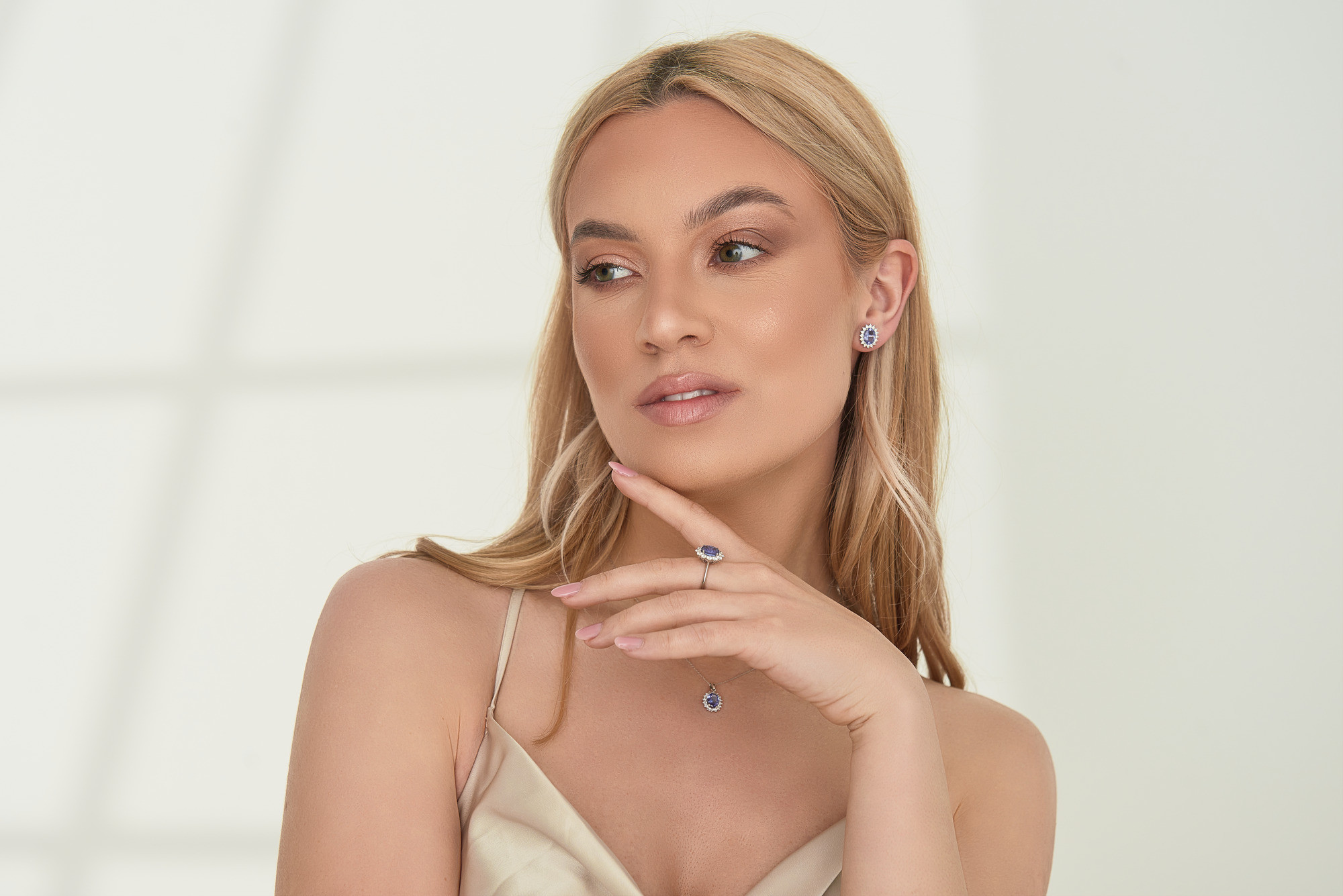 (P) Luxul transformat în investiție