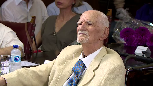 Academicianul Constantin Bălăceanu Stolnici a împlinit 100 de ani. Sute de apropiaţi i-au fost alături