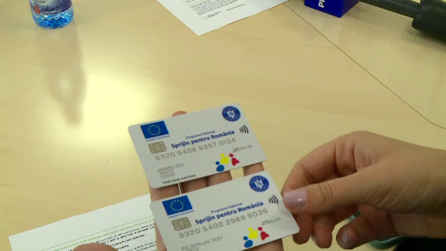 Încă o tranșă de bani pe cardurile pentru alimente. Când se fac plățile