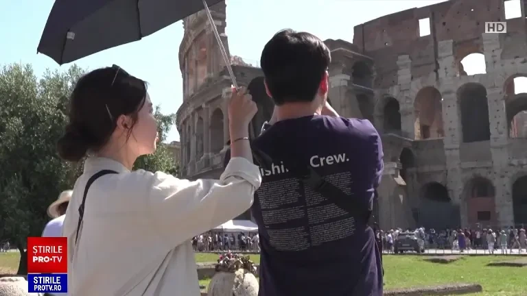 Roma suportă tot mai greu valurile de turiști. "Avem chiar mai mulți turiști ca în 2019"