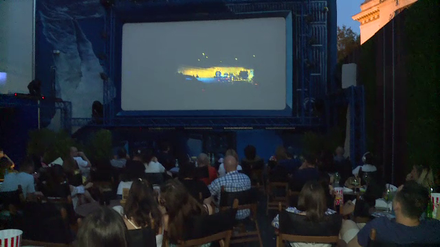 „Grădina cu Filme” a revenit în București cu producția „Ultima noapte de iubire”. Prețul unui bilet este 25 de lei