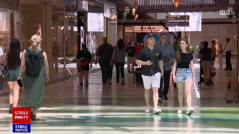 Români stabiliți în Anglia, despre costul traiului de la noi: „Triplu”. Câți bani cheltuie lunar o familie din România