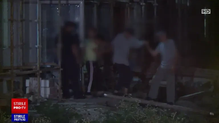 Pensionari mutați în cearșaf dintr-un cămin din Pipera, închis după o anchetă a Știrilor PRO TV. Erau înfometați și însetați