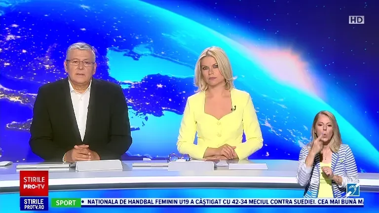 Incendiu într-un bloc din Iași. 10 persoane s-au autoevacuat, iar alte 10 au fost scoase de pompieri