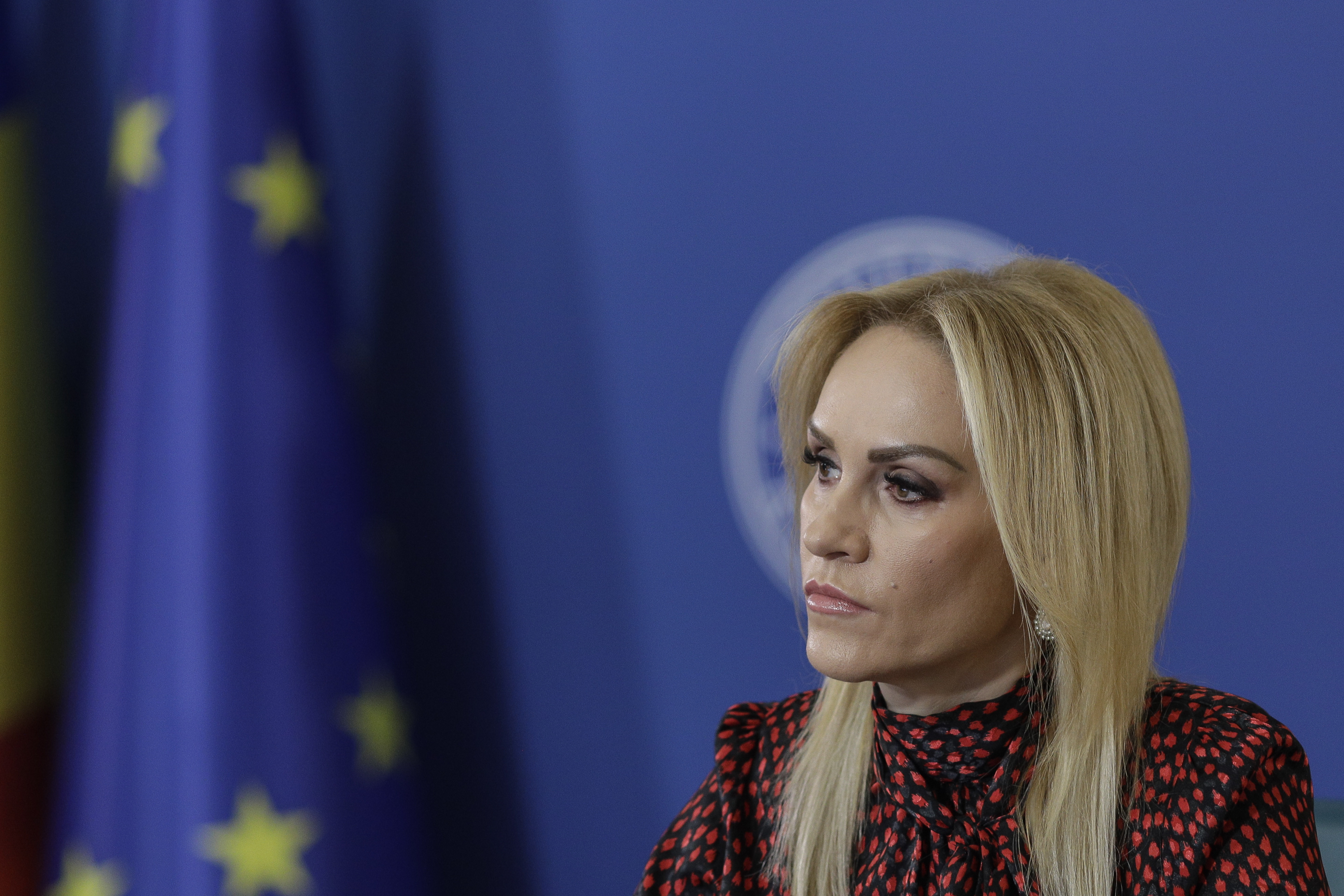 Gabriela Firea și-a dat demisia din Guvern. "Fiecare ne ducem crucea! Sunt complet nevinovată! Doamne ajută tuturor!"