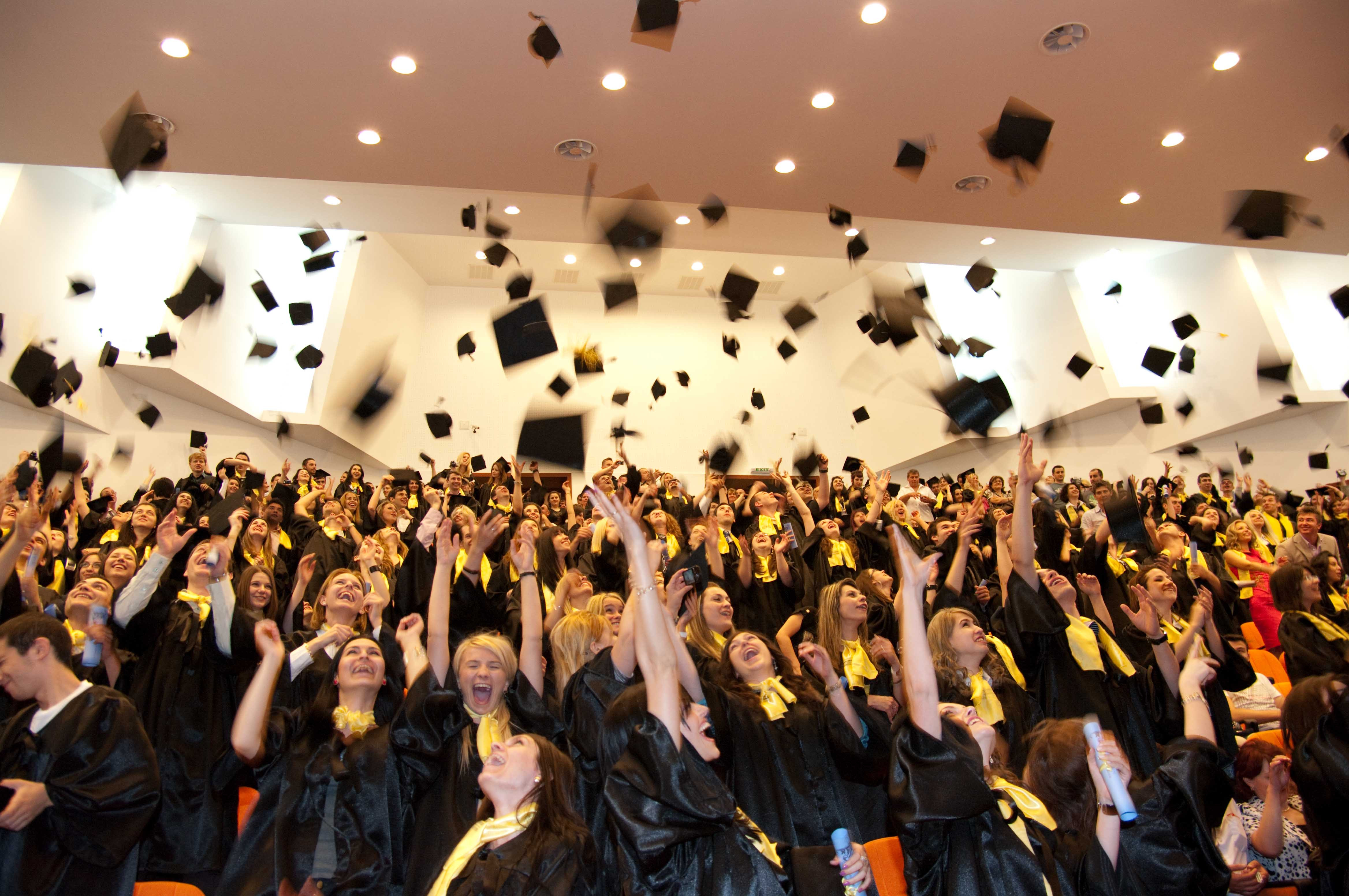 (P) Toate informațiile esențiale despre procesul de admitere la Universitatea Româno-Americană