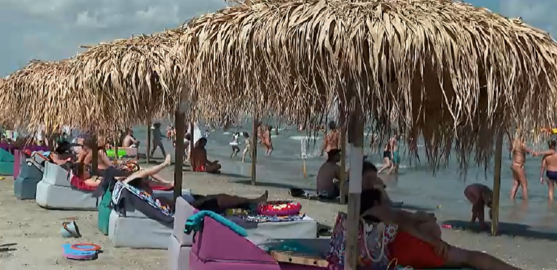Cresc prețurile pe litoral. Cât va costa o noapte de cazare sau un șezlong în Mamaia