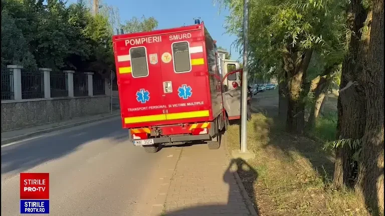Un nou azil al groazei a fost descoperit în Chitila. Zeci de bătrîni și de persoane cu dizabilități, evacuate de autorități (1)
