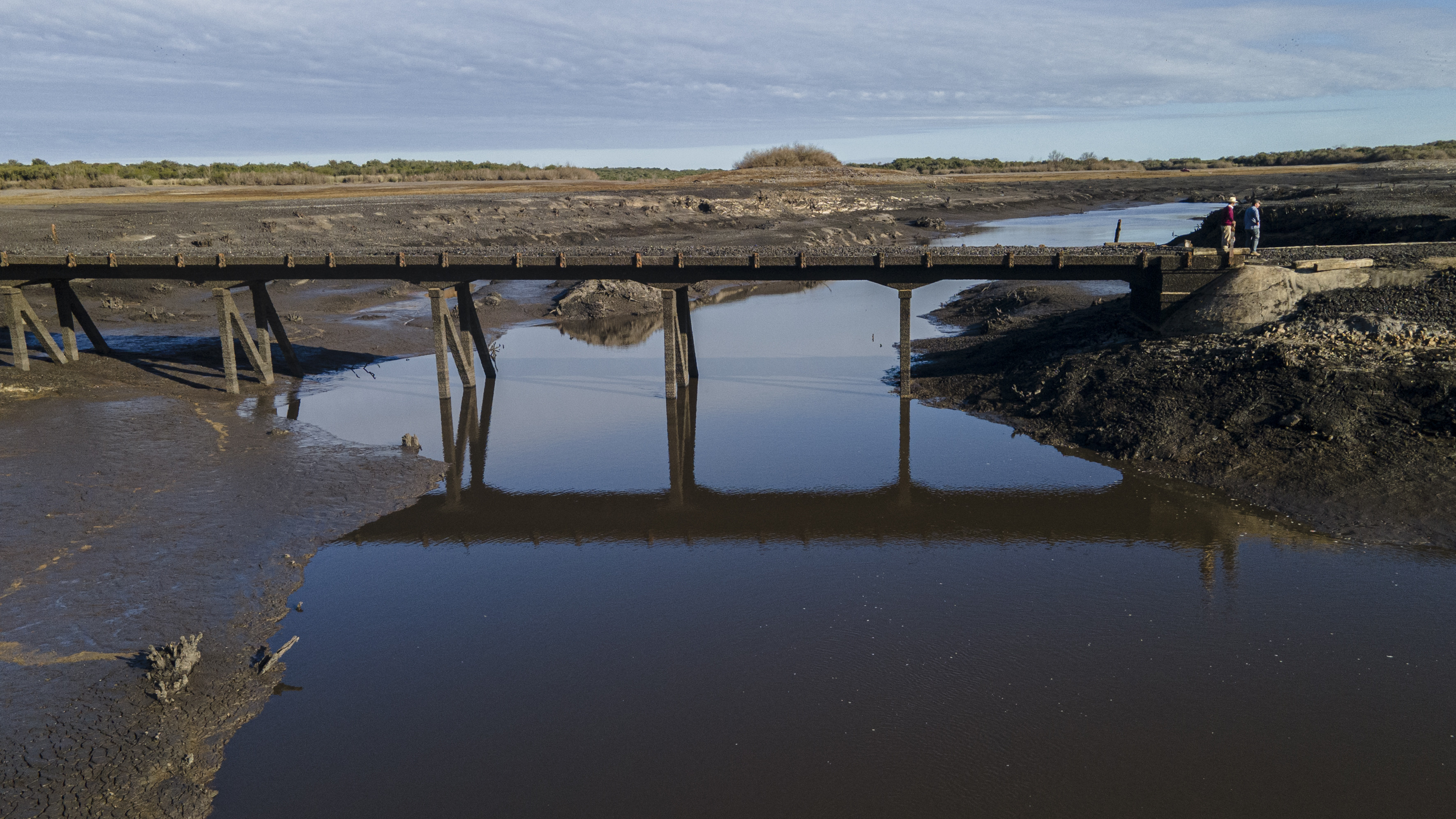 Țara care se confruntă cu o secetă istorică severă, după ce a ignorat avertismentele. Oamenii beau apă sărată de la robinet