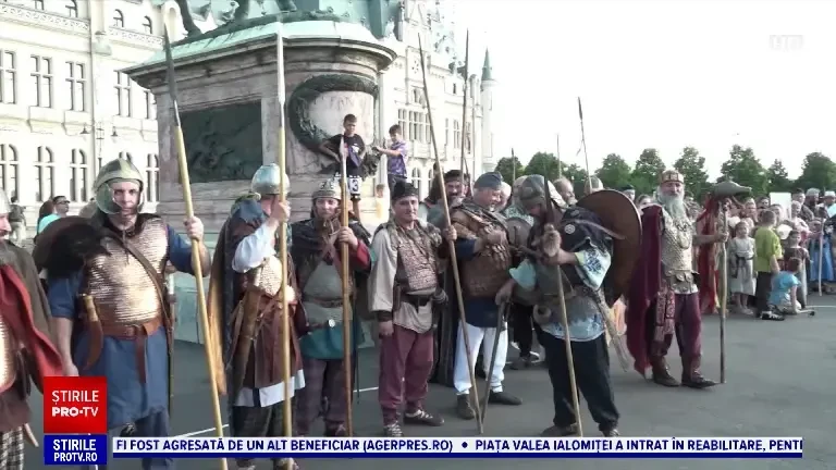 Festivalul Istoric Getodava a debutat la Iași cu o lupta dintre daci și romani. „Extraordinari! Mă uimesc costumele”