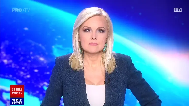 Momente de panică în California. Un rechin și-a făcut apariția în mijlocul surferilor. Momentul a fost filmat