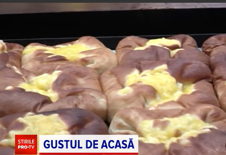 Mii de vizitatori au redescoperit gustul de acasă la târgul ”Iașiul în bucate”. ”Caut amintirile copilăriei”