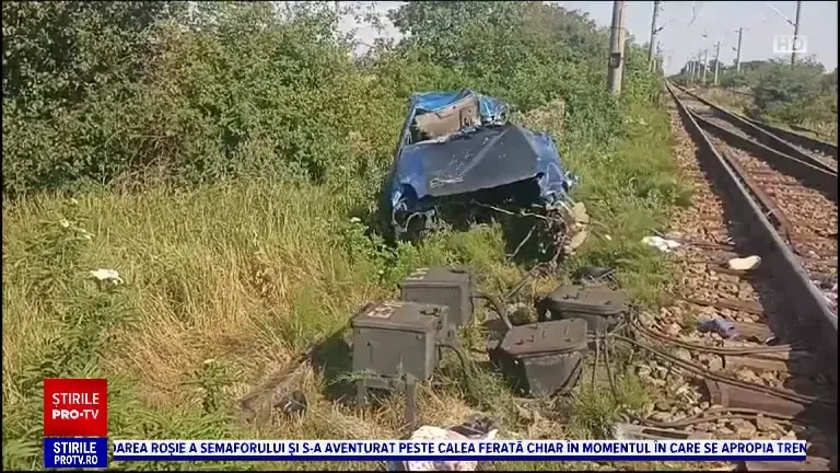 Tragedie în Bacău: Două fetițe și părinții lor au murit zdrobiți de tren
