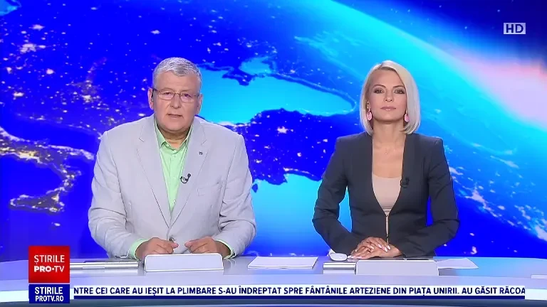 Incendiu în gara din Bârlad. O locomotivă a CFR Călători a luat foc