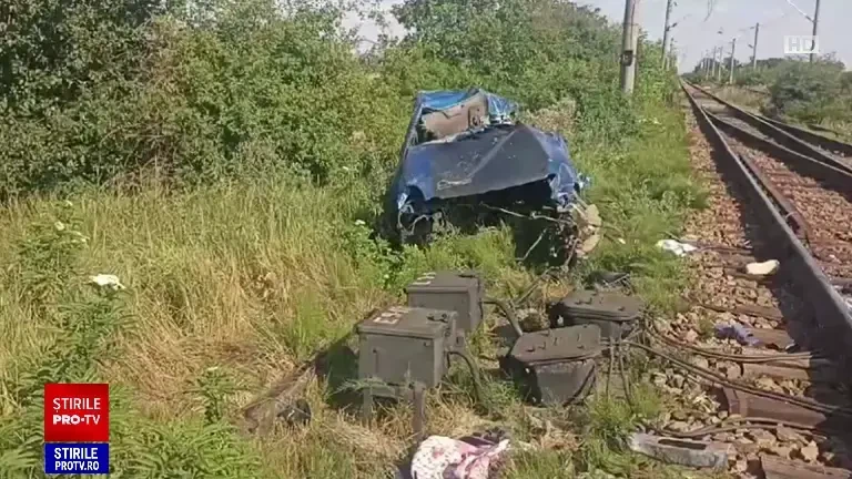 „Parcă au fost chemați”. Familia care a murit zdrobită de tren mergea spre râul Siret, la picnic. Ce spun rudele