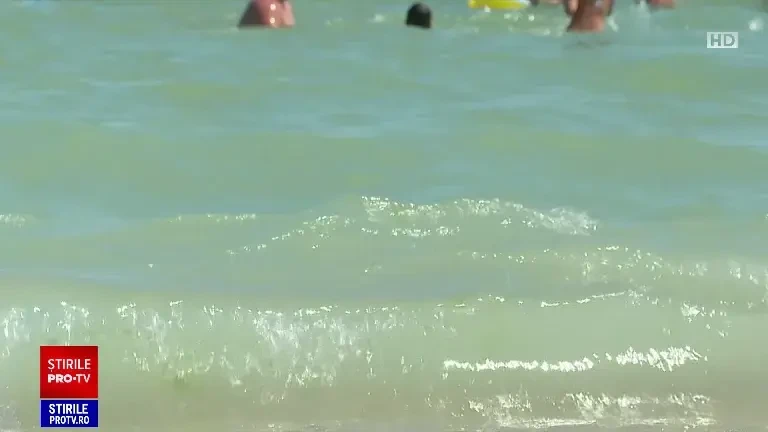 Ce spun specialiștii despre apa cu E.coli de la Eforie Nord. Concentrația este de cinci ori mai mare decât ar fi normal