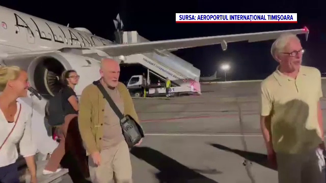 Biletele pentru reprezentațiile lui John Malkovich din Timișoara s-au vândut rapid. Acesta are o echipă de peste 30 oameni