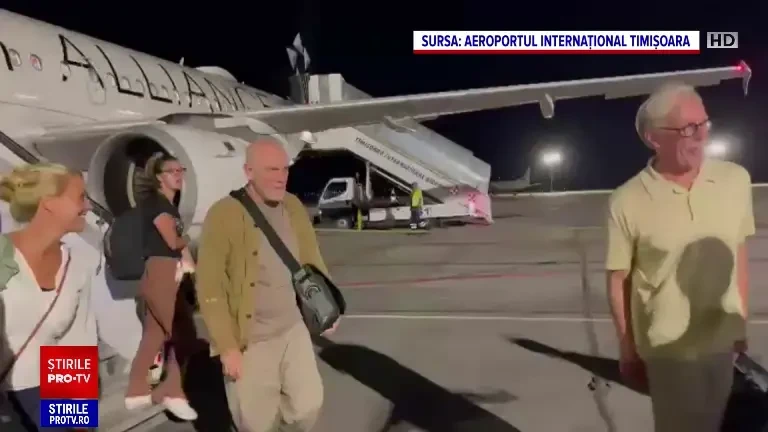 Biletele pentru reprezentațiile lui John Malkovich din Timișoara s-au vândut rapid. Acesta are o echipă de peste 30 oameni