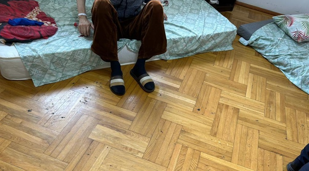 Control de urgență la un azil de bătrâni din Pitești, amendat săptămâna trecută. Sunt suspectate fapte de purtare abuzivă