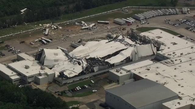 Fabrica Pfizer din SUA a fost lovită de o tornadă puternică. Stocurile de medicamente au fost afectate