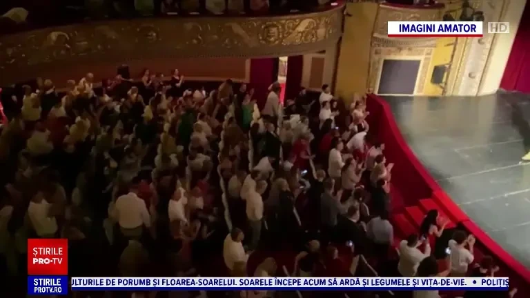 John Makovich a făcut senzație pe scena Teatrului Național din Timișoara. Oamenii au venit și din alte țări să vadă show-ul