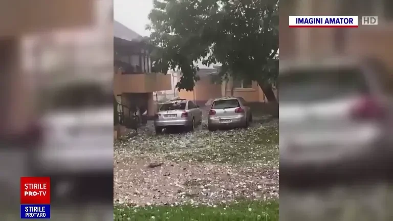 Furtunile care au făcut ravagii în mai multe țări balcanice se îndreaptă spre România. „Vuia, parcă a fost cutremur”