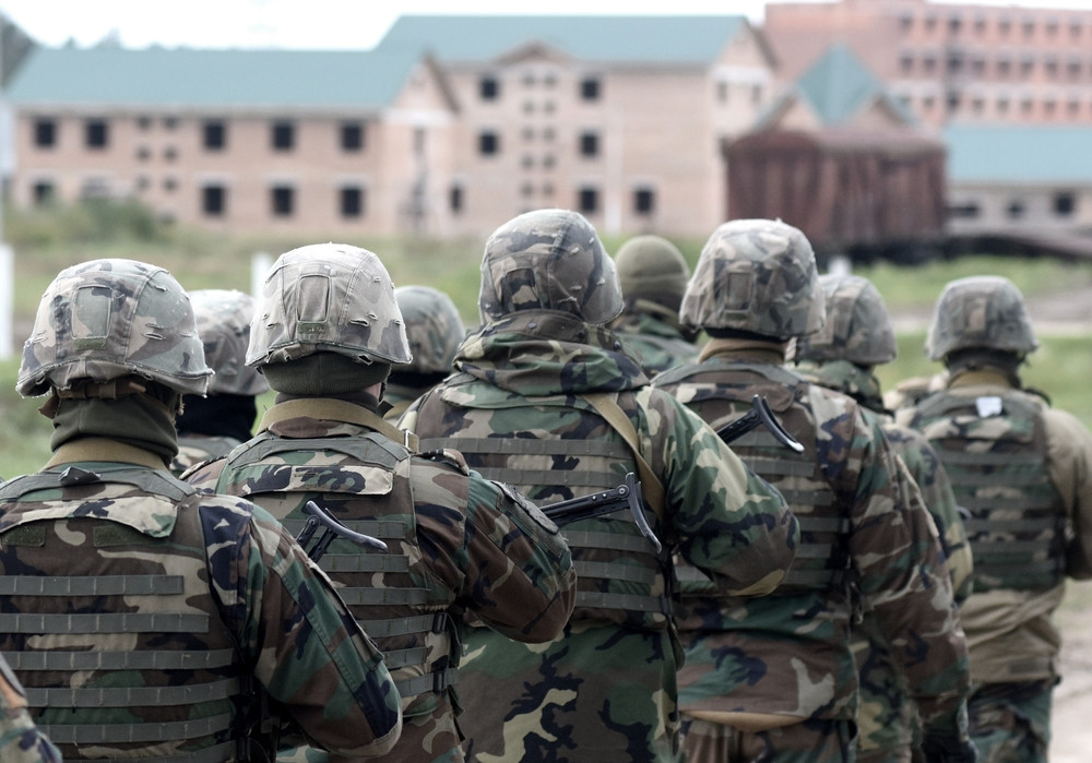 Ministrul maghiar al Apărării: ”Ungaria îşi modernizează armata cu drone kamikaze”