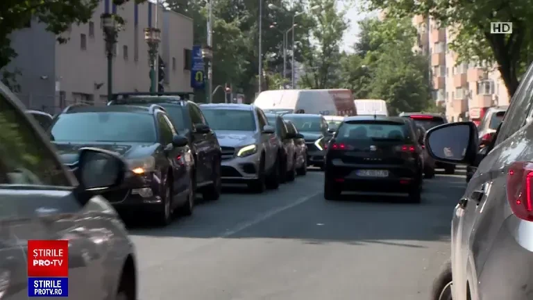 Noi proiecte de fluidizare a traficului în Capitală. Mai multe artere vor fi cu sens unic