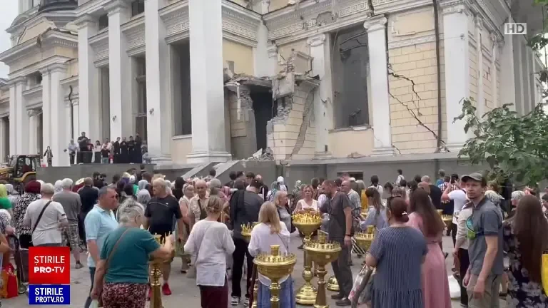 Rusia a continuat atacurile nocturne la Odesa. Peste 20 de oameni au fost răniți
