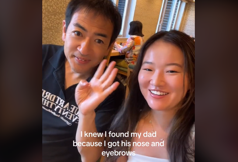 Cum a descoperit o tânără că toată viața ei a fost o minciună. A fost „răpită” de mamă și dusă pe alt continent