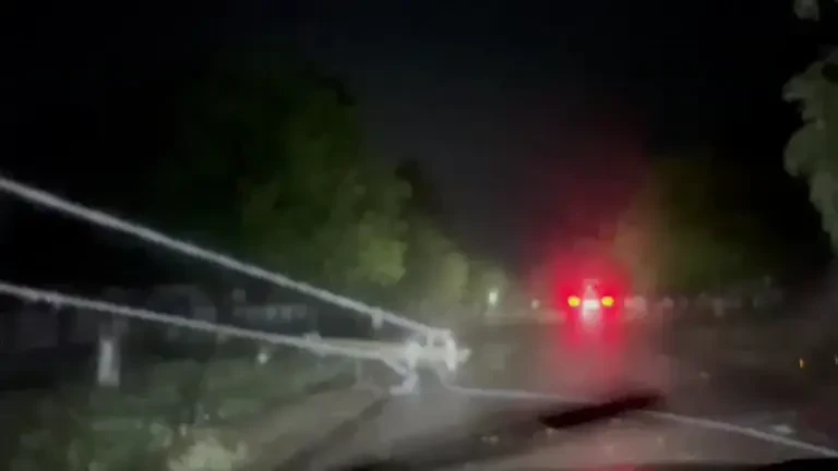 Cod roşu de vijelie puternică şi averse în judeţele Ilfov, Giurgiu şi Călăraşi, până la 22:30