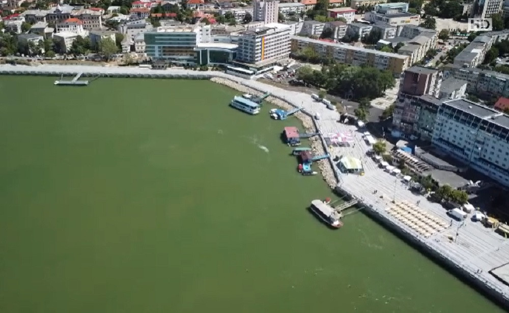 Tulcea are o nouă înfățișare. Lucrările de modernizare a falezei "Ivan Patzaichin" s-au încheiat după trei ani
