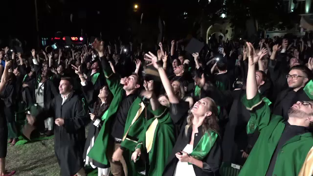 Seară cu multe emoții pentru absolvenții Universității de Medicină din Iași. Peste 1.600 de studenți au devenit medici