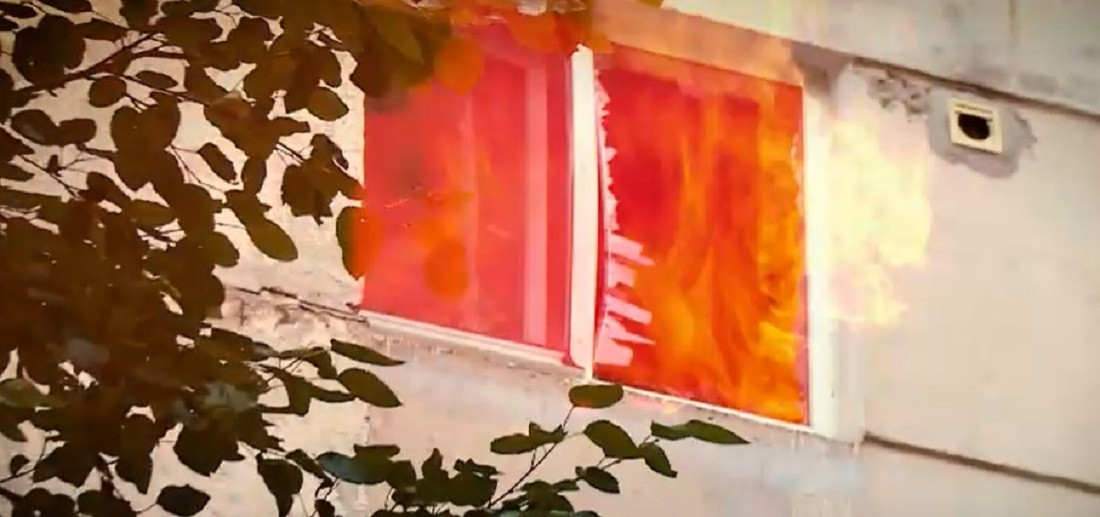 Infern în Capitală. Mărturiile locatarilor din blocul în care s-a produs o explozie puternică: "Am crezut că e cutremur"