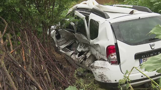 „Furatul miresei” s-a încheiat la spital pentru o femeie din Galați. Prietena ei a făcut accident cu mașina