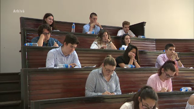 Judecătorii îi dau voie unui profesor universitar corupt din București să profeseze, ca să nu aibă de suferit studenţii