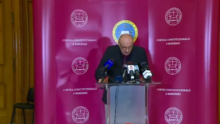 CCR a admis sesizarea Instanţei Supreme privind pensiile speciale