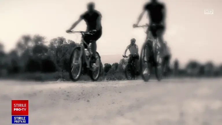 Bărbatul din Urlați care a fost lăsat cu o frână de bicicletă în picior a fost consultat și cusut de un medic ginecolog