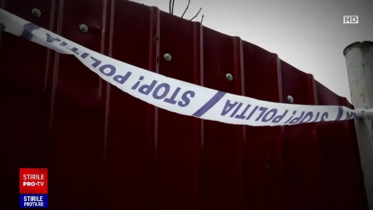 Bărbatul care s-a sinucis după ce și-a înjunghiat partenera ar fi vrut să incendieze casa. De la ce ar fi pornit cearta