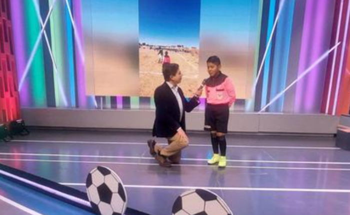 Cum a ajuns un băiat de 10 ani să fie probabil cel mai tânăr arbitru din lume. „Nu se lasă intimidat de oameni”