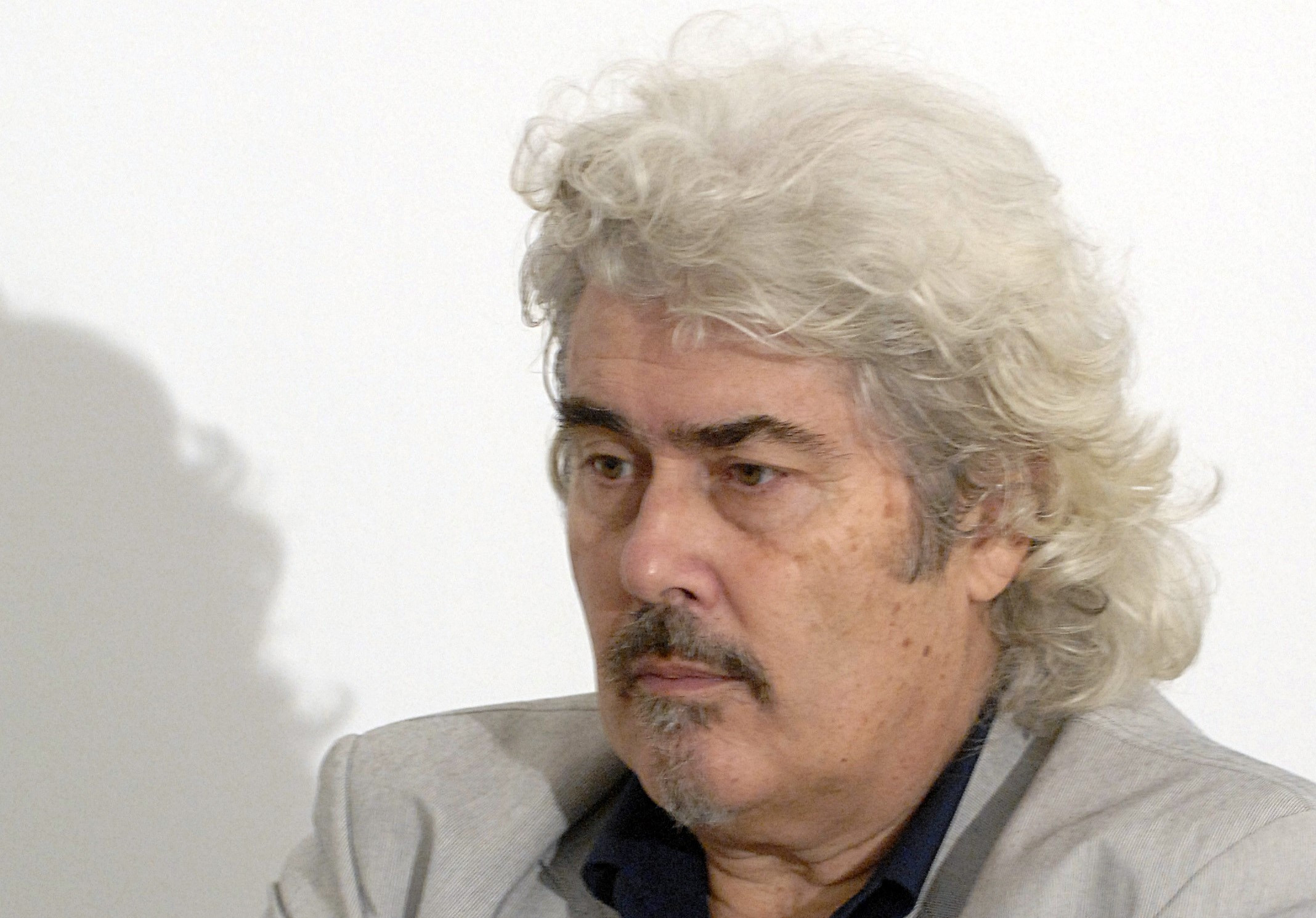 George Cușnarencu a murit. Era unul dintre cei mai importanți scriitori români și a condus celebra revistă ”Magazin”