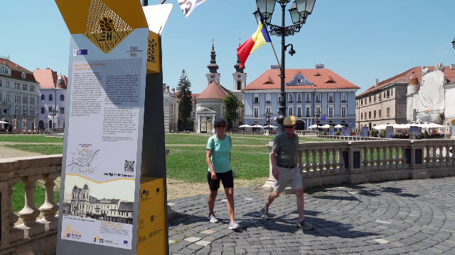 Turiștii din Timișoara au prin tot orașul coduri QR prin care pot afla ce vizitează în Capitala Europeană a Culturii